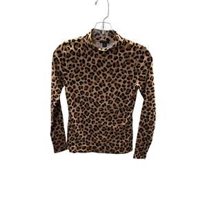 Ann‎ Taylor leopard mock neck tee - xxsp